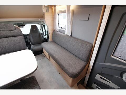 Dethleffs Family  7872-2