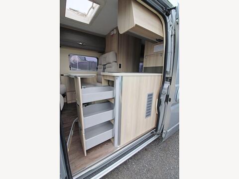 Auto-Trail Tribute T-680