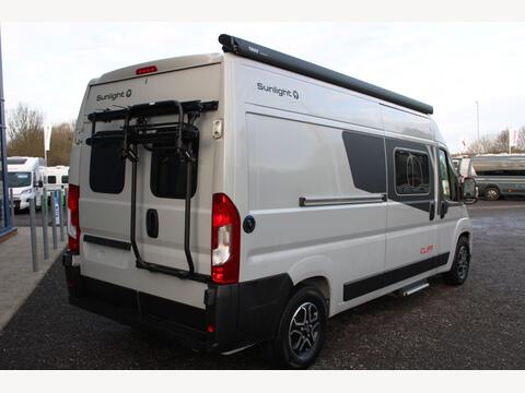 Sunlight Cliff 600 X