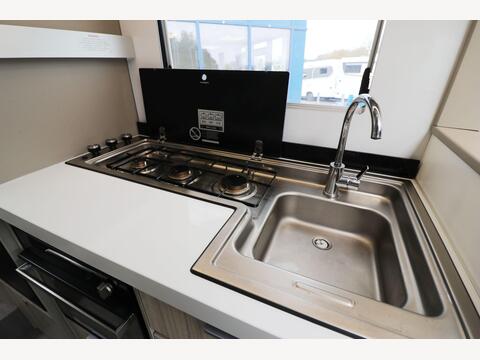 Adria Compact Supreme DL