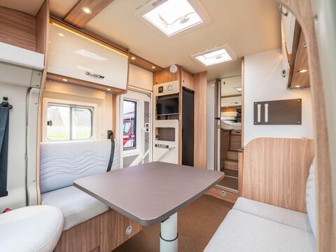 Burstner Delfin T727 Harmony Line