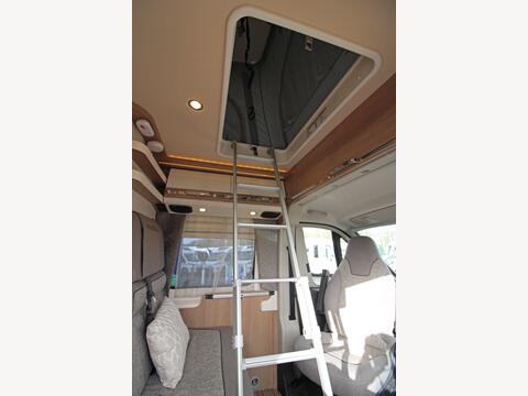 Malibu Compact 540 Pop Top