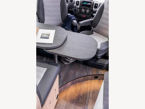 Sunlight CVE 600 RT Adventure Edition