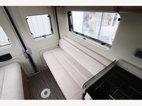 Auto-Trail V-Line 540 SE