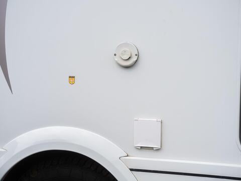 Niesmann and Bischoff Arto 64 GL