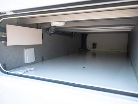 Dethleffs Alpa Coachbuilt A 6820-2