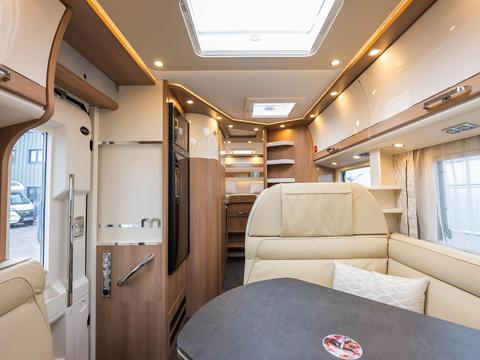 Malibu NEW 25 - T 490 RB LE COMFORT (MB)
