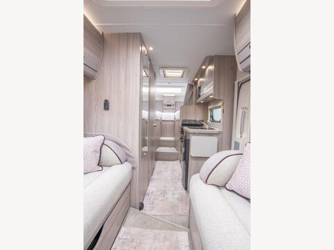 Elddis platinum 194