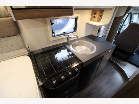 Swift Escape Compact C205