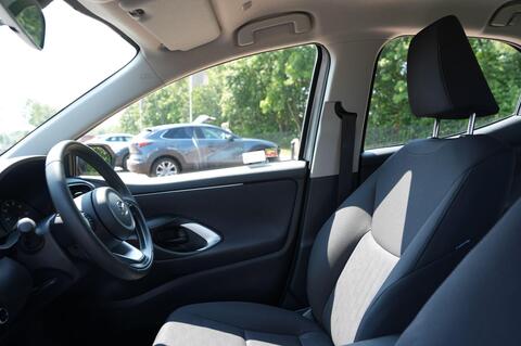 Mazda2 HYBRID