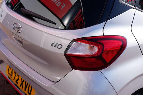 i10