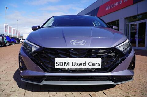 i20