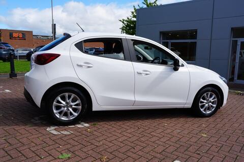 Mazda2