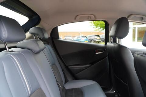Mazda2