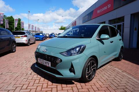 i10