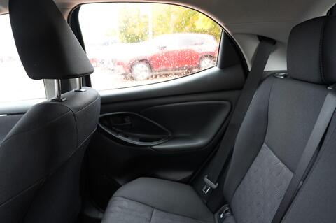 Mazda2 HYBRID