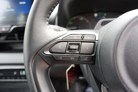 Mazda2 HYBRID