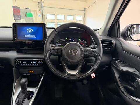 Yaris