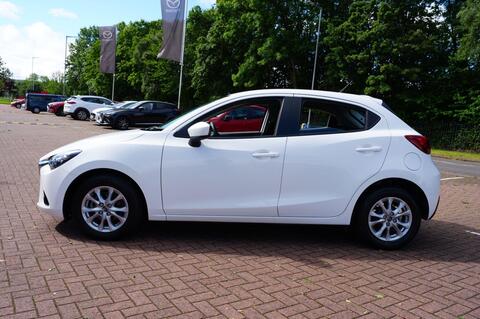 Mazda2
