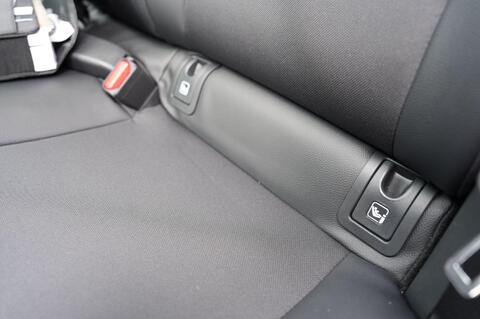 Mazda2 HYBRID