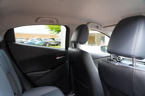 Mazda2