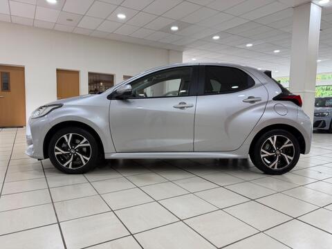 Yaris
