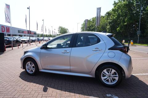 Mazda2 HYBRID