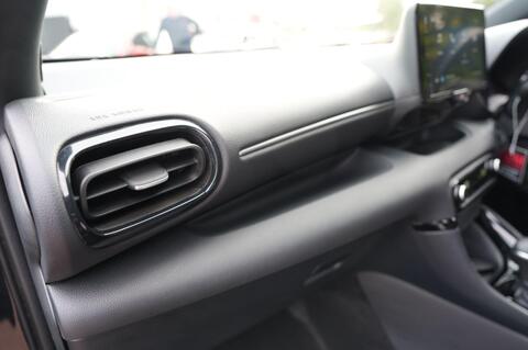 Mazda2 HYBRID