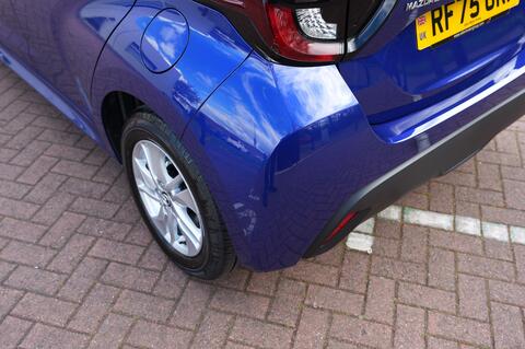 Mazda2 HYBRID