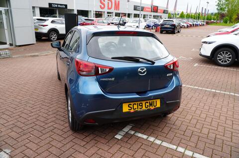 Mazda2