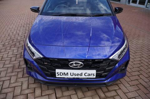 i20