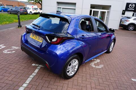 Mazda2 HYBRID