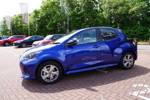 Mazda2 HYBRID