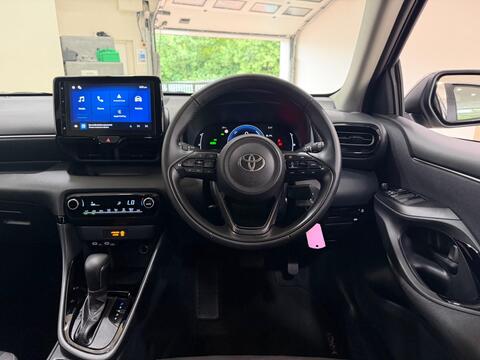 Yaris