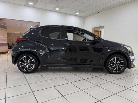 Yaris