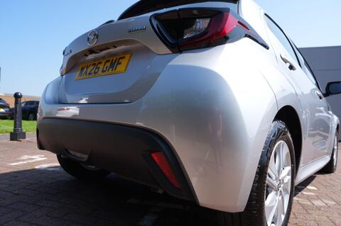 Mazda2 HYBRID