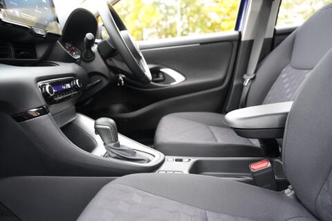 Mazda2 HYBRID