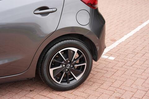 Mazda2