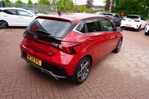 i20