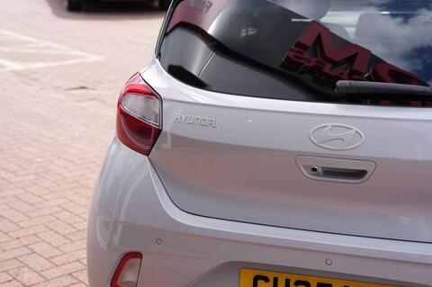 i10