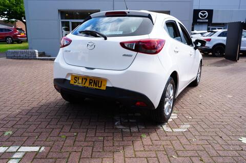 Mazda2