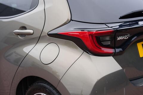 Yaris