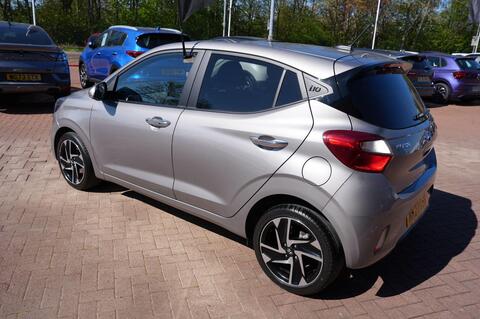 i10