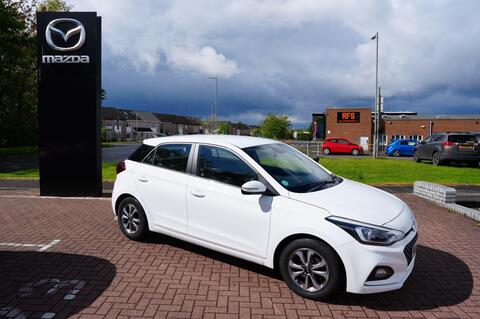 i20