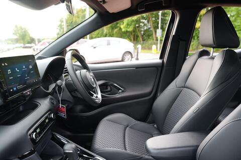 Mazda2 HYBRID