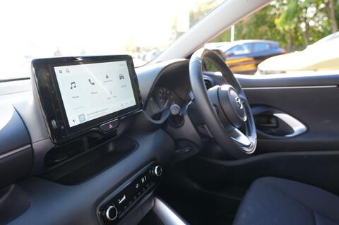 Mazda2 HYBRID