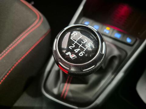 i20