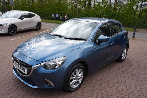 Mazda2