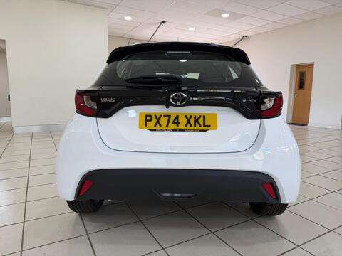 Yaris
