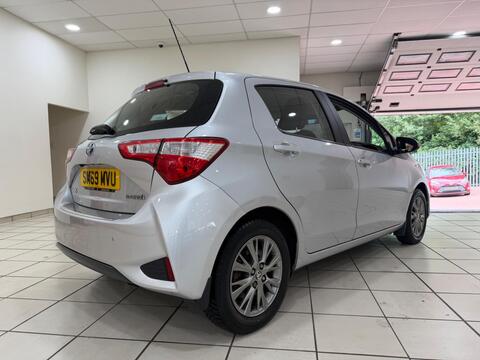 Yaris